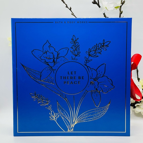 Bath and Body Works Aromatherapy Sleep Lavender-Vanilla 3-Piece Gift Box Set - Picture 9 of 9